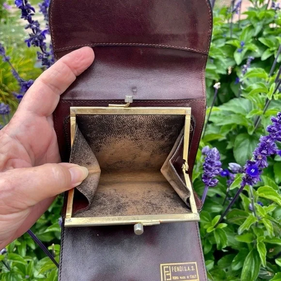 VINTAGE FENDI Logo Wallet Made in Italy - Picture 6 of 6